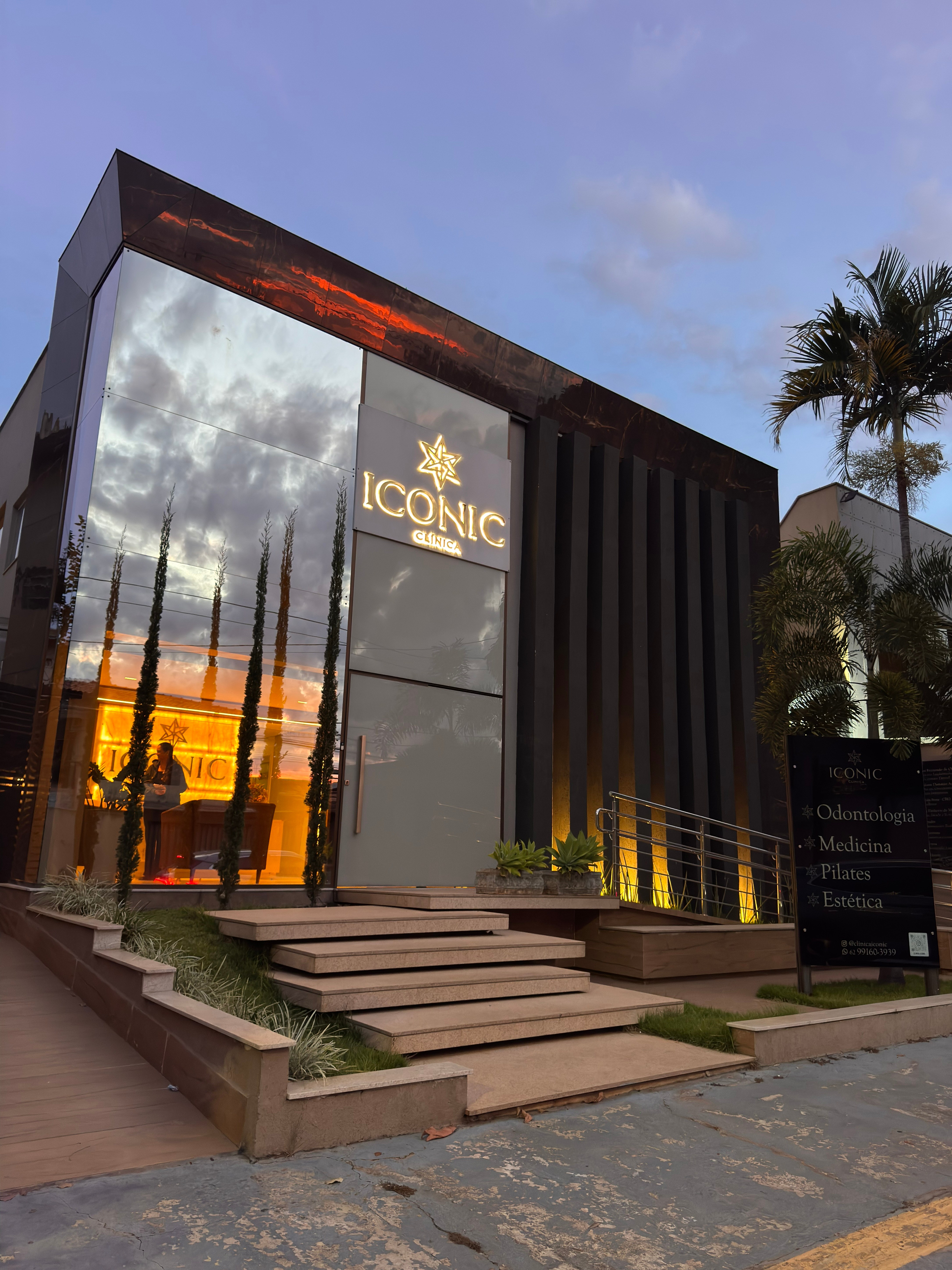 Fachada da Clínica ICONIC